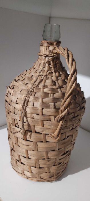 Garrafão vidro empalhado