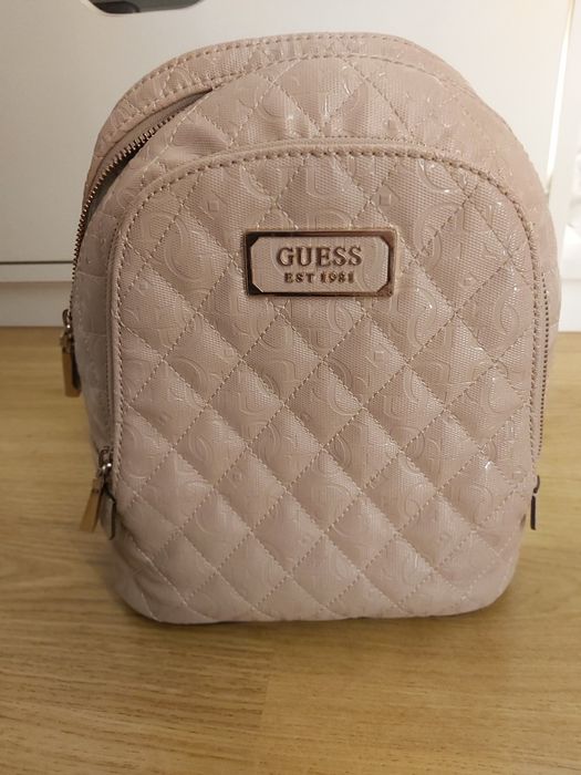 Oryginalny plecak guess delikatny róż