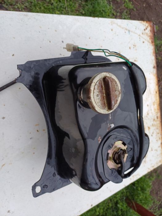 Паливний бак(Скутер Фада 150 кубів)