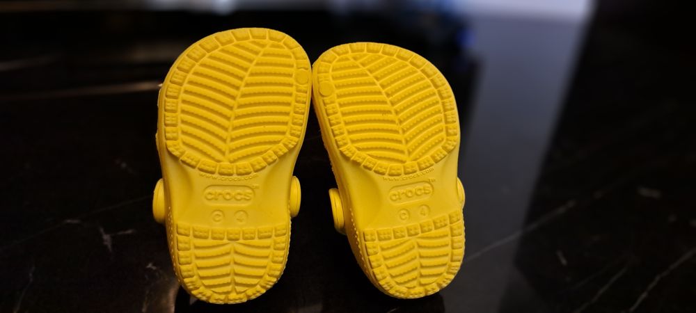 Crocs продам дитячі