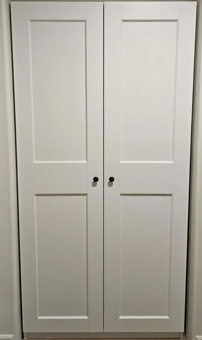 Roupeiro IKEA PAX GRIMO (2 Portas) com 2 Gavetas e Cesto – Como Novo