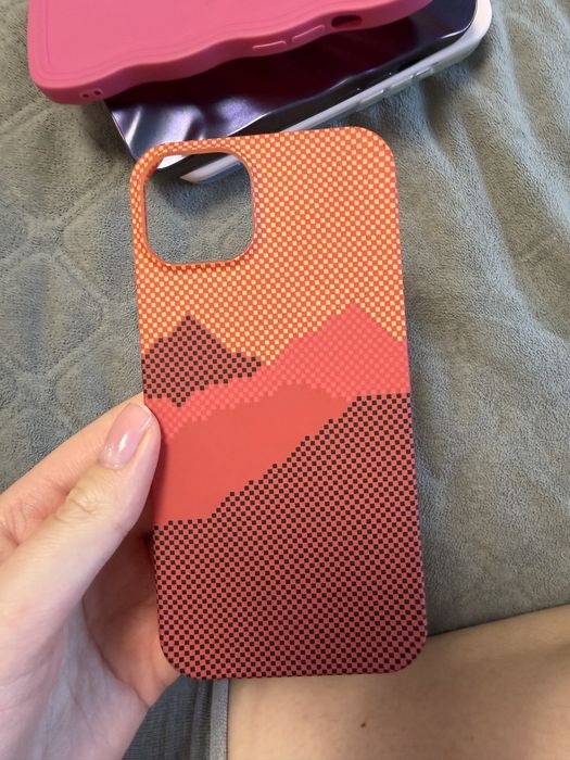 Чохли на iphone 13