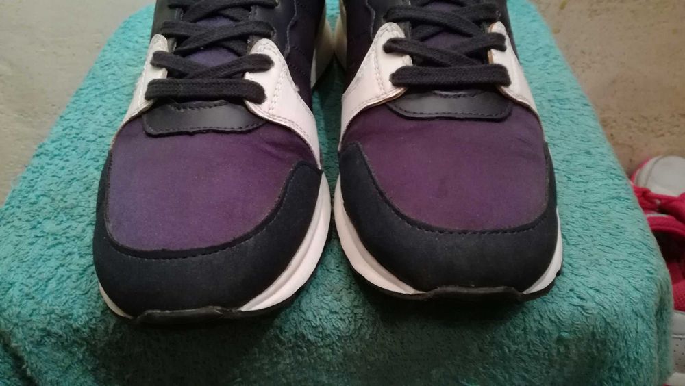Damskie sneakersy ESPRIT r.39 stan bardzo dobry