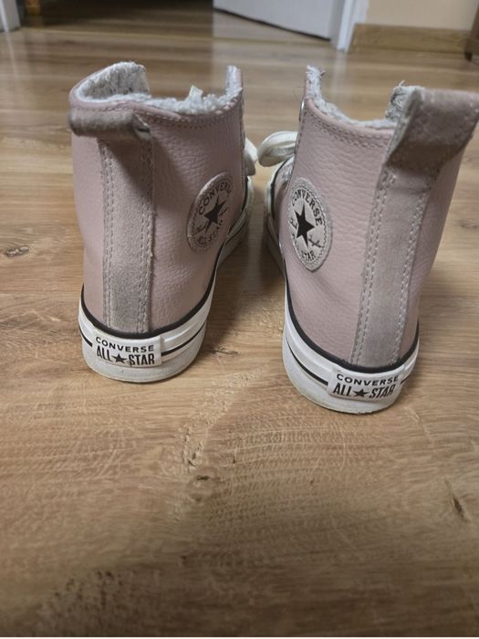 Converse ocieplene roz.34