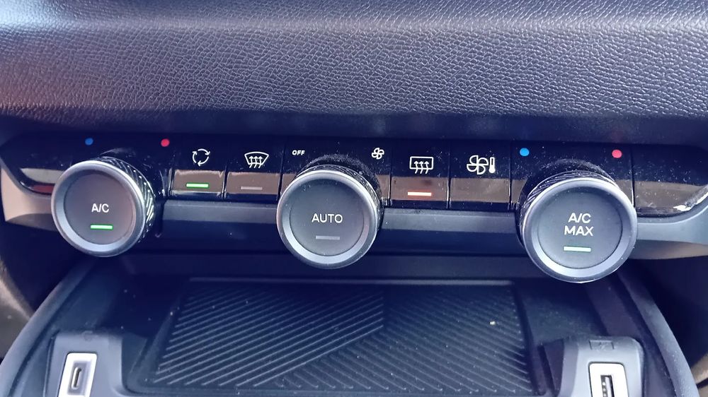 Botão / interruptor do AC CITROËN C4 III
