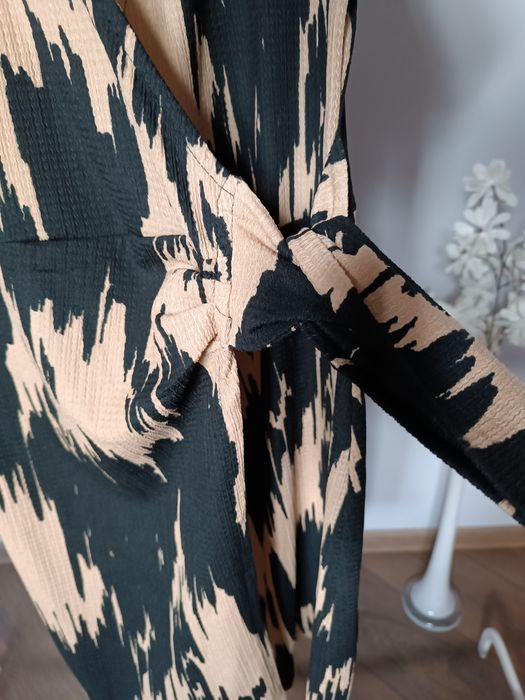 Sukienka rozm.40-NewLook