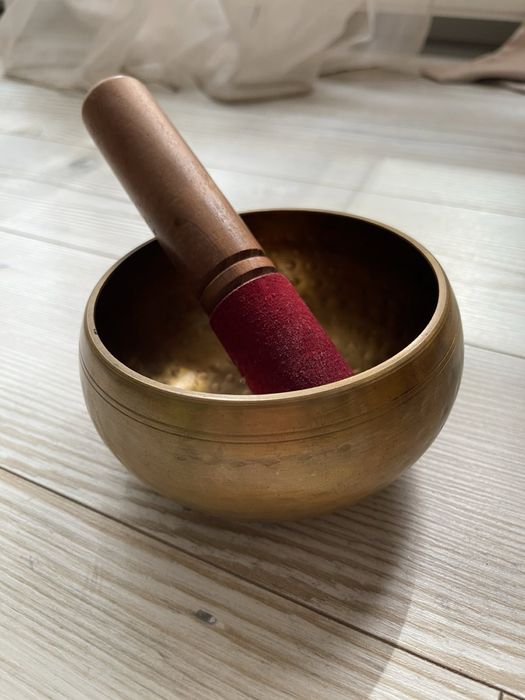 Тибетська співоча чаша для медитації / звукотерапії — металева