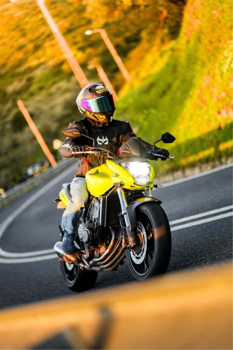 Vendo ou Troco Honda Hornet 600