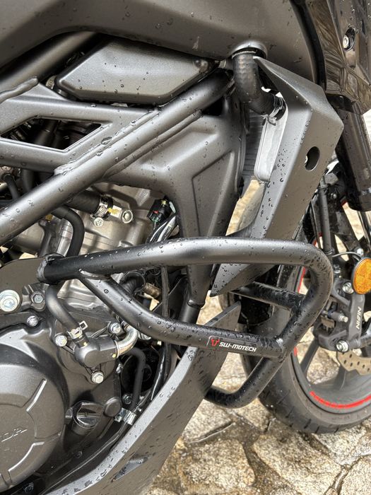 CB125R 2024 muitos extras