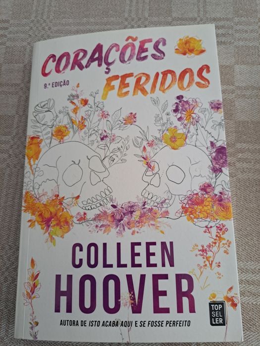 Livro de Colleen Hoover " Corações Feridos"