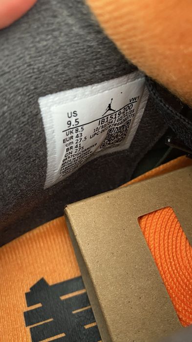Jordan 4 Retro OG SP Undefeated