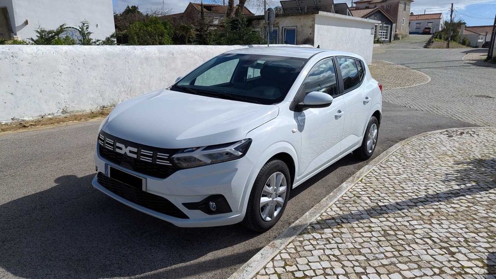 Dacia Sandero 1.0 TCe CVT Automático 2023 – 3.180 km — photo 3
