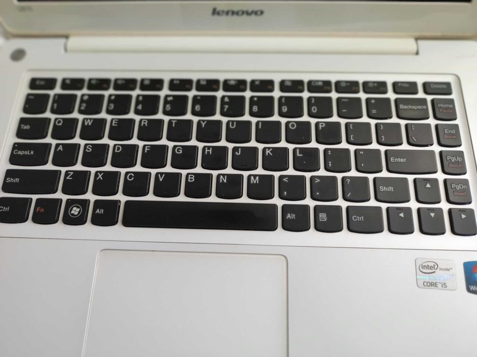 Laptop lenovo U310