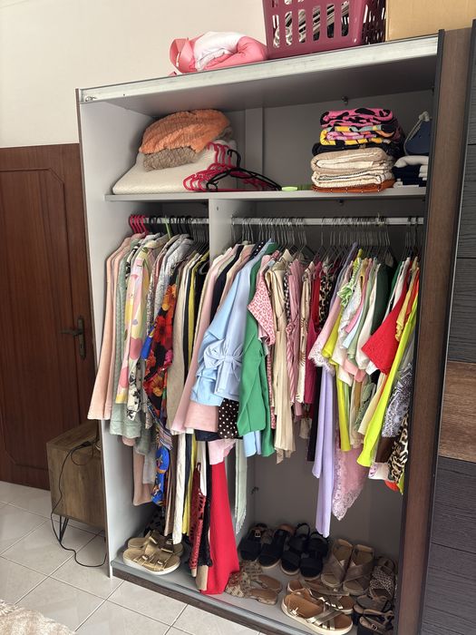 Vendo guarda roupa