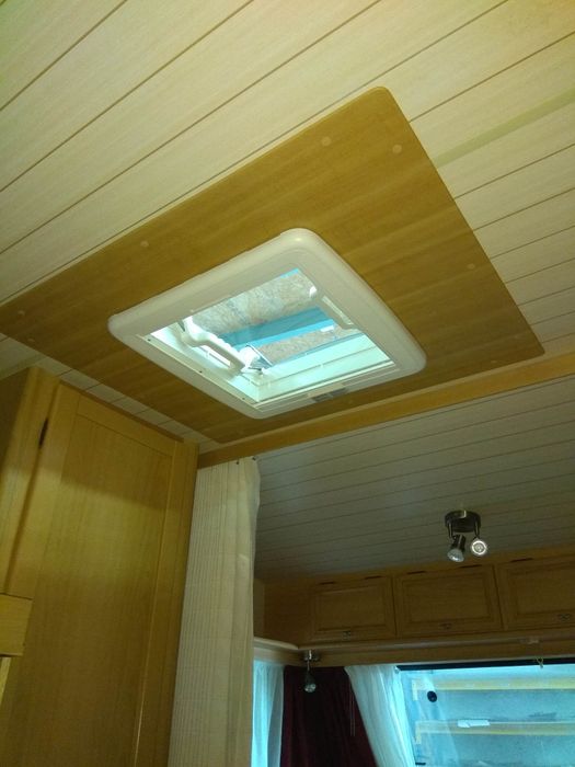 Reparação e adaptação de viaturas e autocaravanas