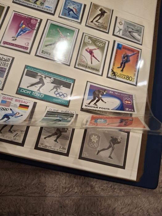 Album ze znaczkami pocztowymi, bardzo fajny stan