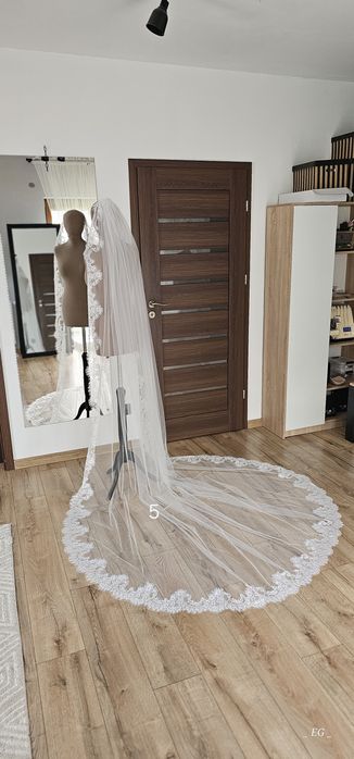 Katedralny welon ślubny - ivory/off white