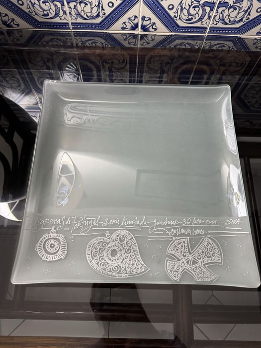 Travessa de vidro fosco