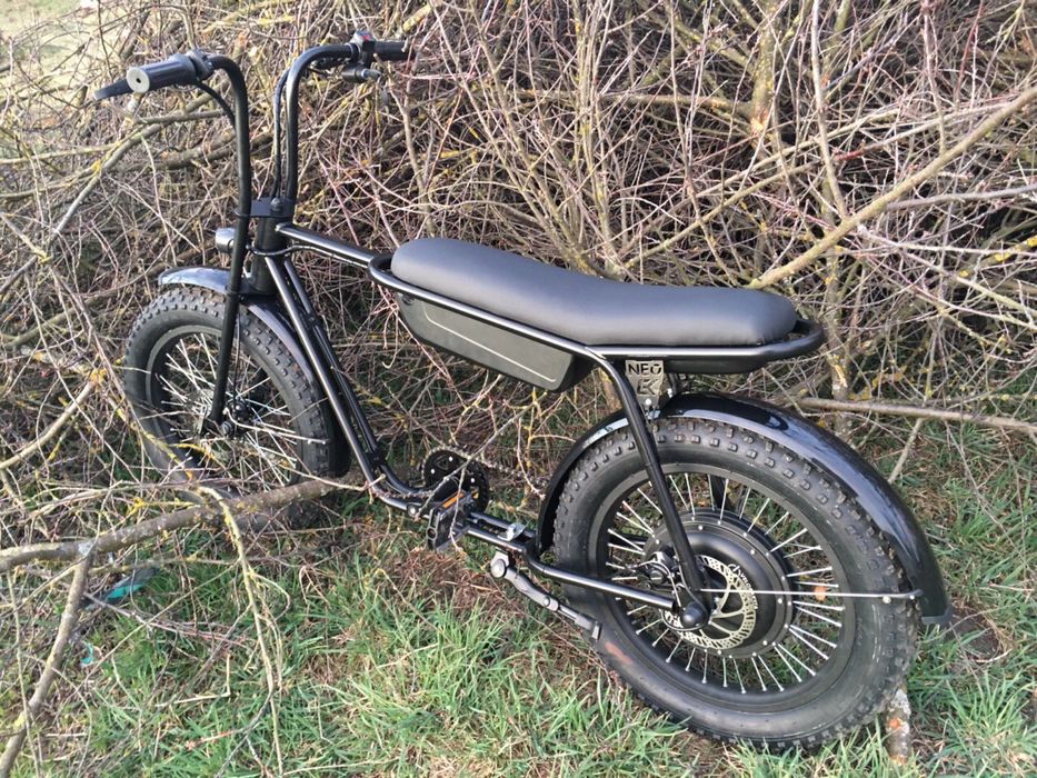 Электроскутер электрический мопед