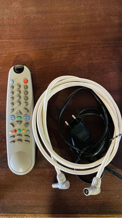 Televisor CROWN
