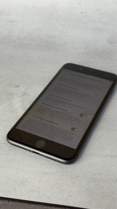 iPhone 8 Plus 256GB Space Gray