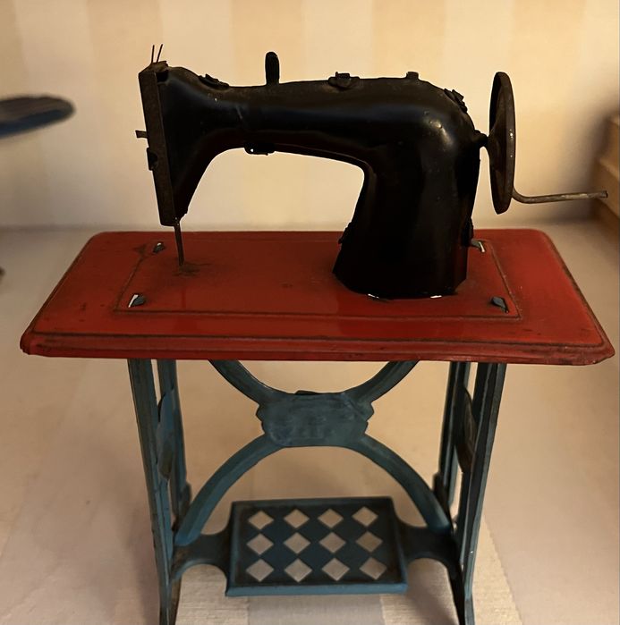 Brinquedo portugues chapa AML anos 50