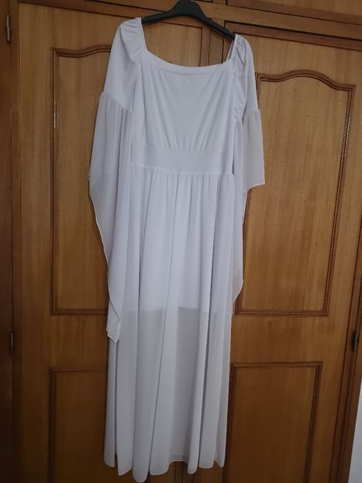 Vestido branco de mulher tamanho M