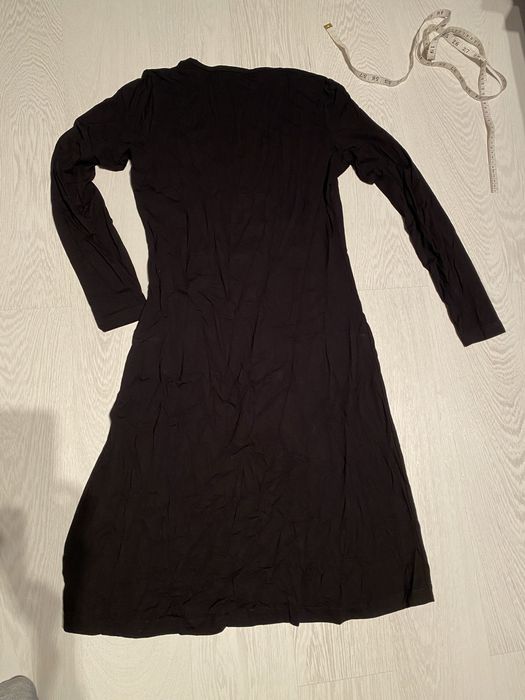 Czarna sukienka 38 w kwiaty Carbone