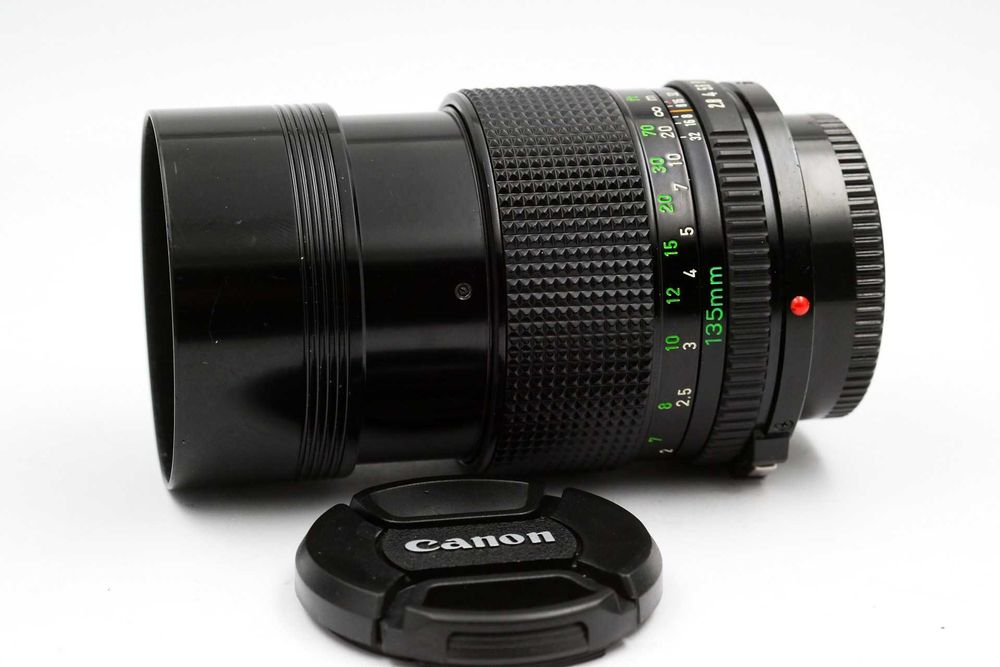 Canon nFD 135mm f2.8