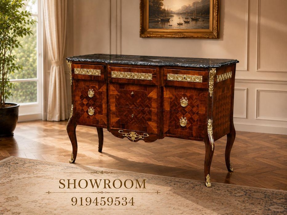 Comoda Louis XV  antiga