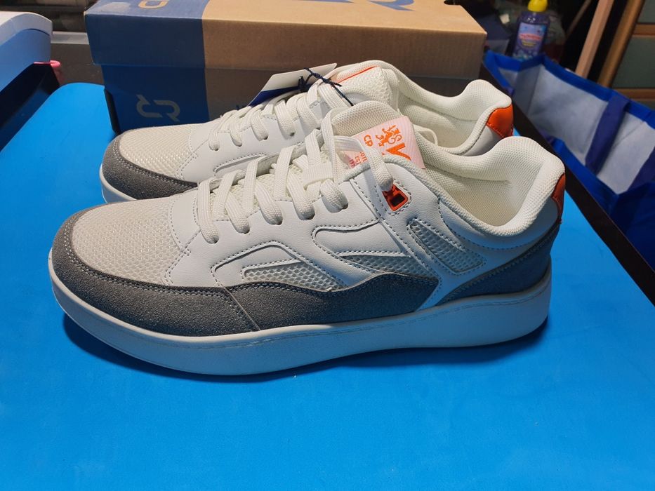 Кросівки Crosby 43 розмір Шотландія