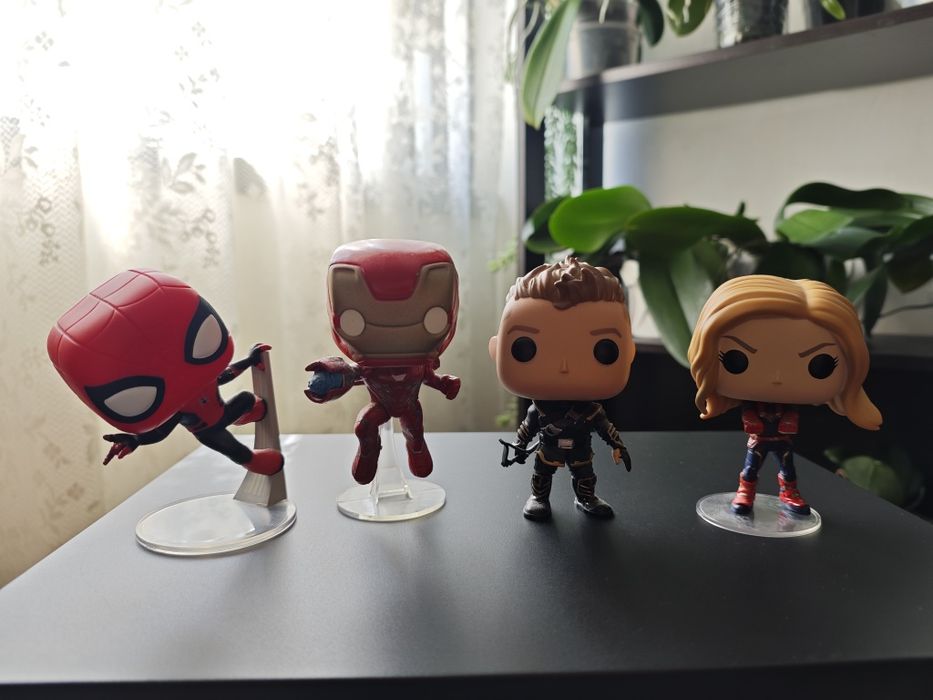 Various Funko Pop! Figures64585111526403123