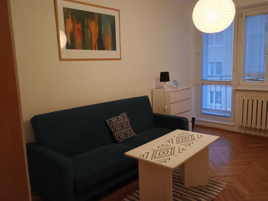 Duży pokój z balkonem