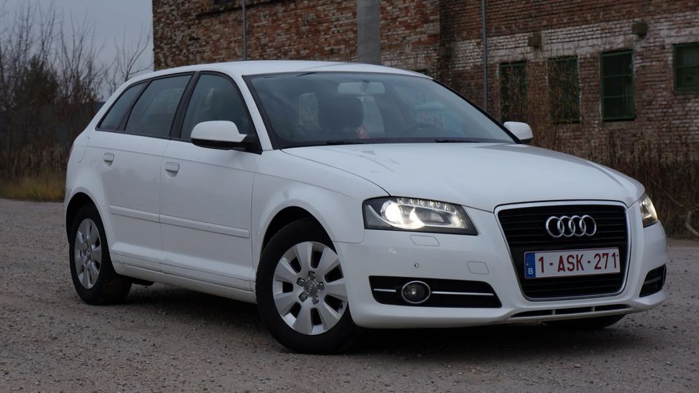 Audi A3 Sportback lift,2011R 1.6tdi 105km,Bixenony+ledy,skóry,biała,jeden właściciel
