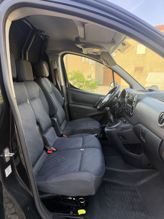 Peugeot partner 3lugares longa