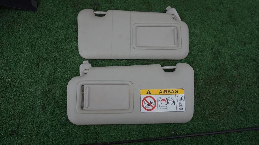 Mazda CX-3 CX3 1.5D 2.0 benzyna daszek oslona przeciwsloneczna lewy prawy