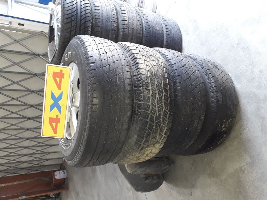 Nissan d21 4x4 todas as peças Motores bom estado locos cabeça