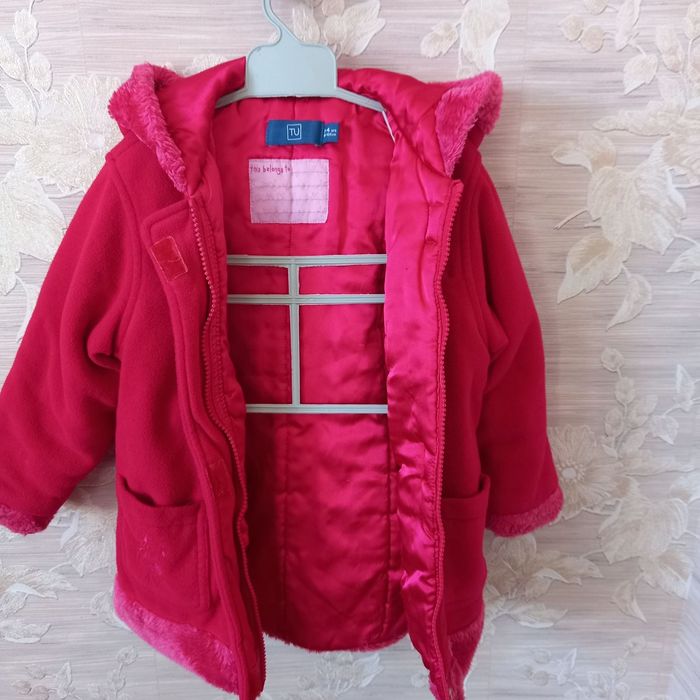 Куртки  для дівчинки.