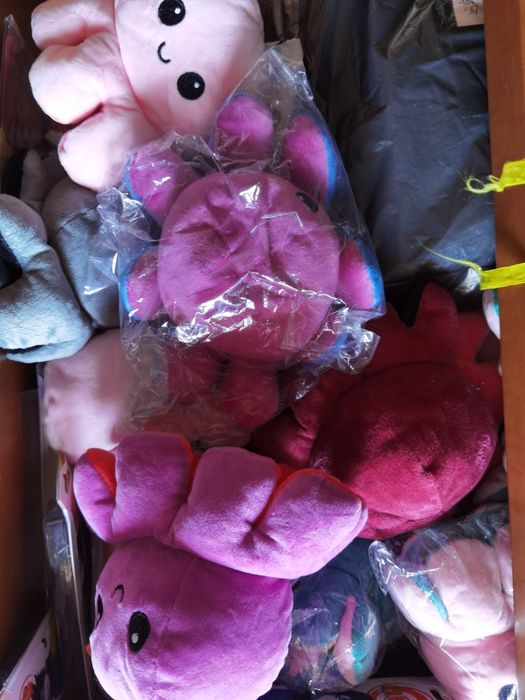 Peluches de polvos reversiveis - happy/mad