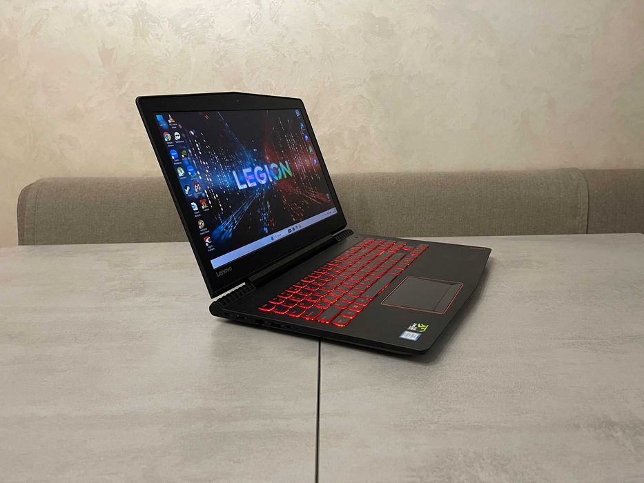 Ігровий ноутбук Lenovo Legion Y520-15IKBN, 15.6" FHD IPS, Intel Core i7-7700HQ, 16GB DDR4, 256GB NVMe SSD + 1TB HDD, NVIDIA GeForce GTX 1050 Ti 4GB