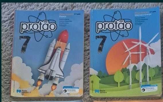 Manuais e caderno atividades 7 ano