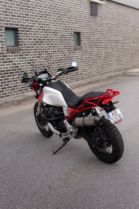 2020 Moto Guzzi  V85 TT