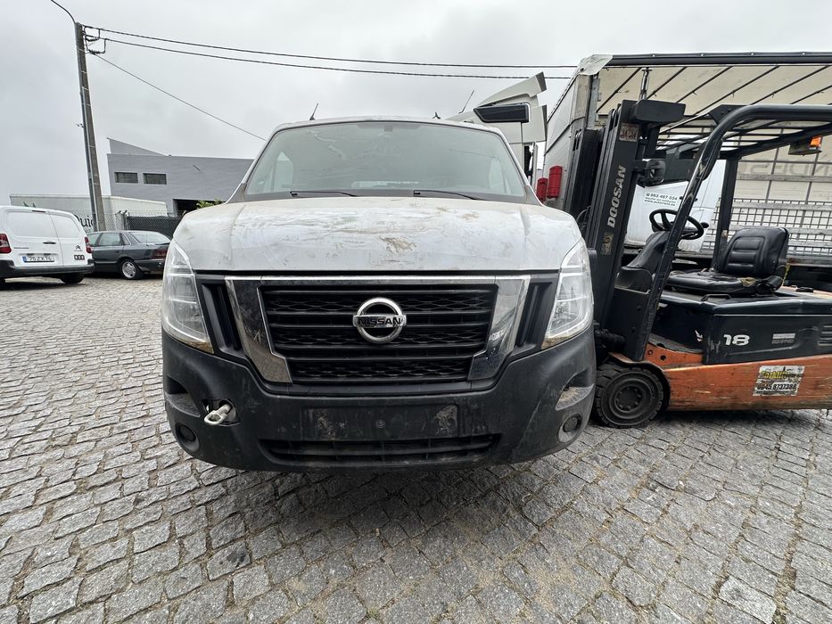 Cabine Nissan NV400 para peças