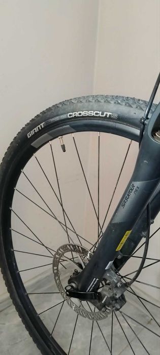 Rower crossowo-trekkingowy damski LIV Rove 1800zł.