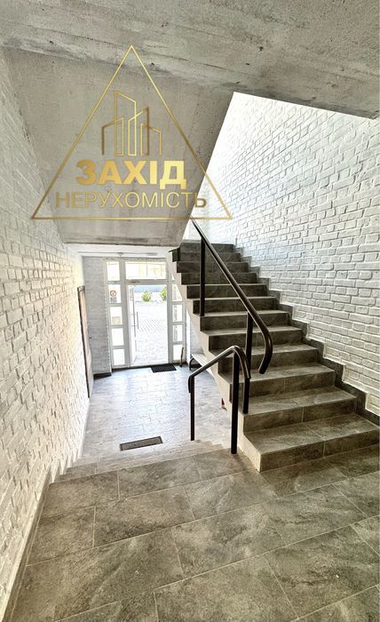 Однокімнатна Новобудова р-н ТРЦ «Імідж», є розетка для зарядки на електромобіль і бомбосховище