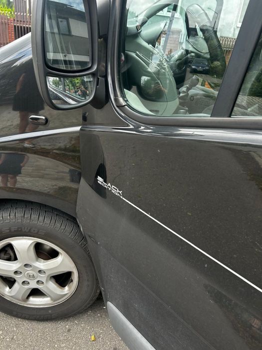 Na sprzedaz Renault Trafic Black edition 2.0