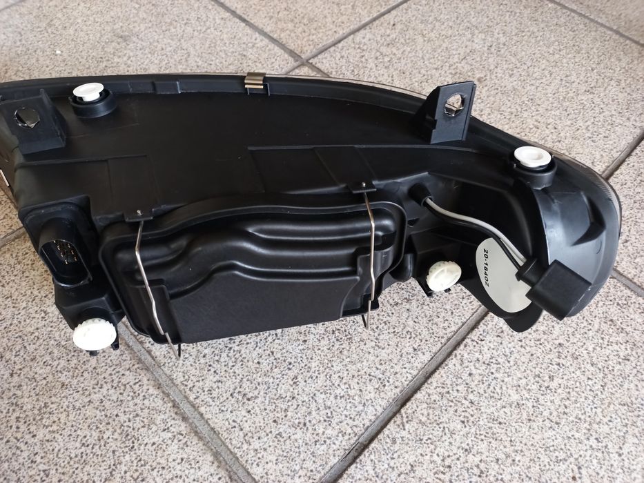 Faróis SEAT leon 1m