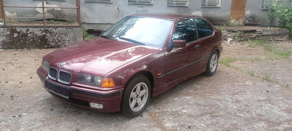 BMW E36 Compact Individual ROMANTICROT