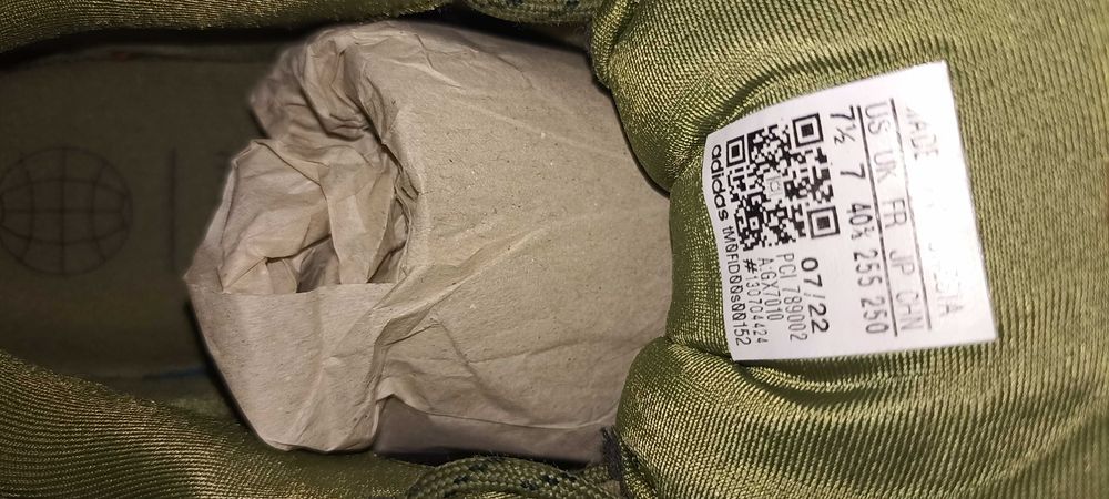 Buty Adidas , r.40,5 ,  Indonezia