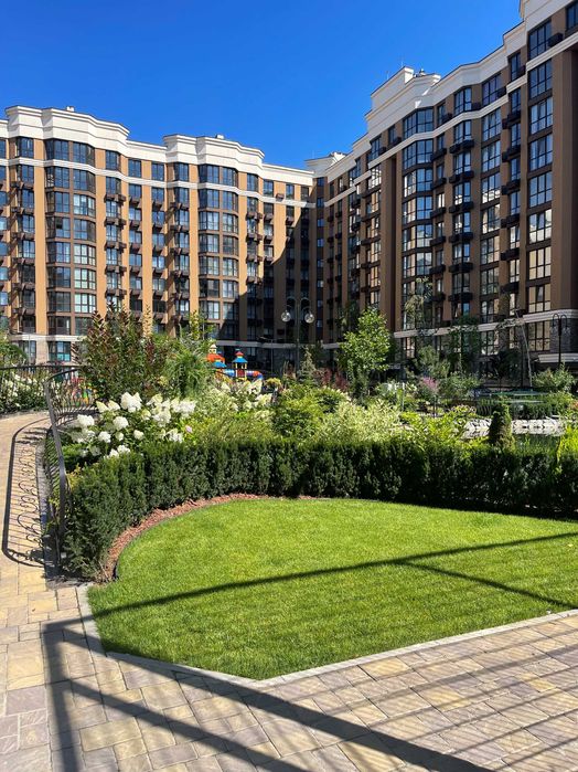 3к квар  94 м2 з докум  жк Софія Нова( Теремки)можливий кредит є Оселя